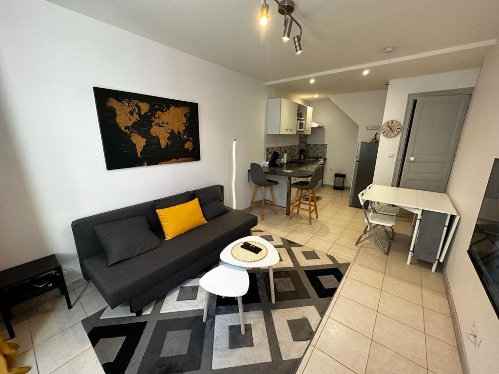 Le Saint Maixent, Maison De Ville, Baby Foot, Wifi Exterior foto